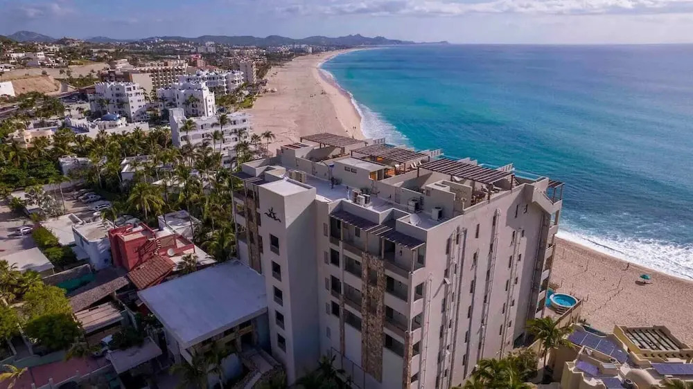 3BD Begati Ocean View Pool Beach Resort