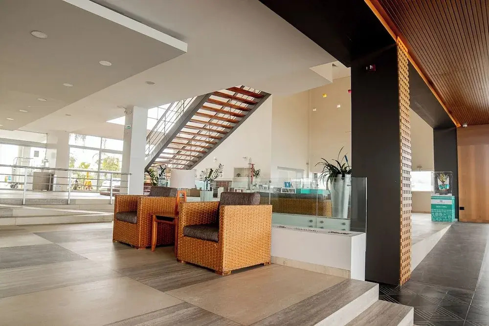 Howard Johnson Plaza Hotel Manta