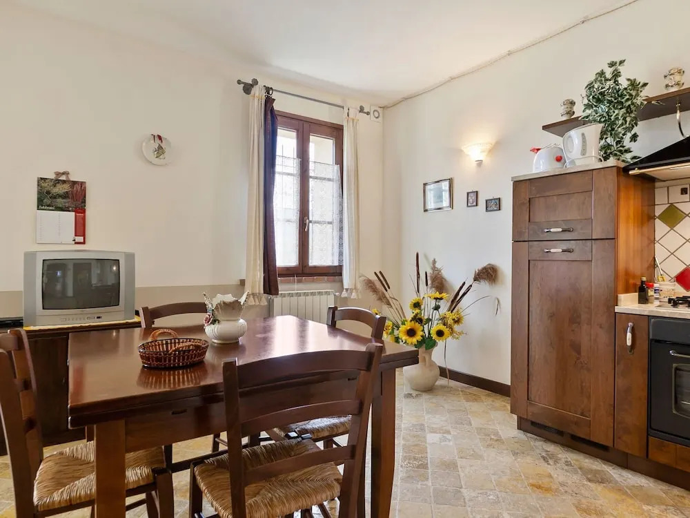 Traditional Holiday Home in Chianni With Swimming Pool