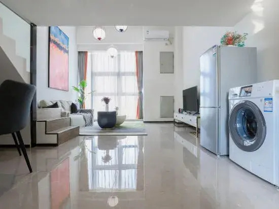Zhuhai Yuli Serviced Apartment (Huafa Shangdu Regenerated Times Store)