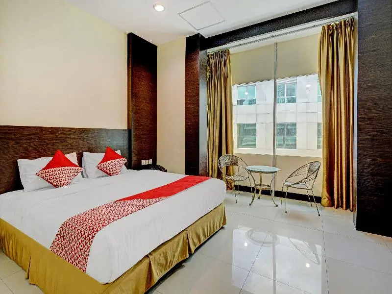 OYO 90350 Hotel Five Star 2