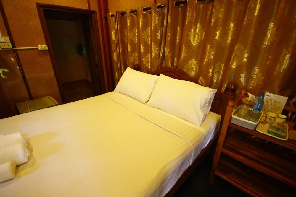Ban Suan Mee Sakul Resort