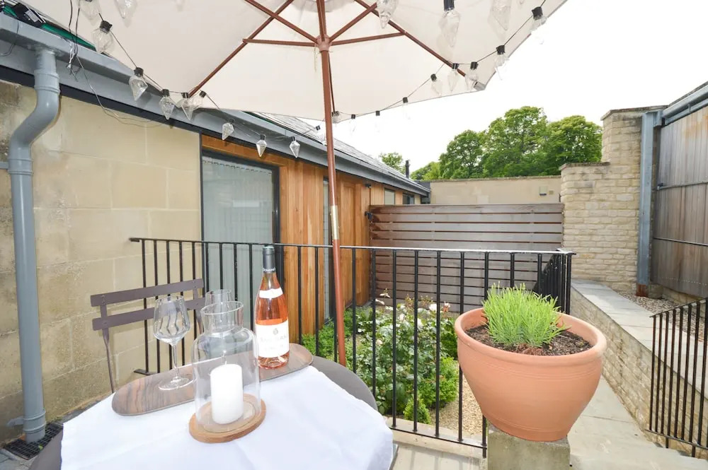 Studio Bungalow in Bath