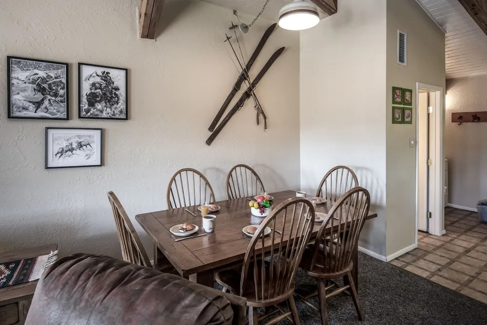 Overlook - Four Bedroom Townhome