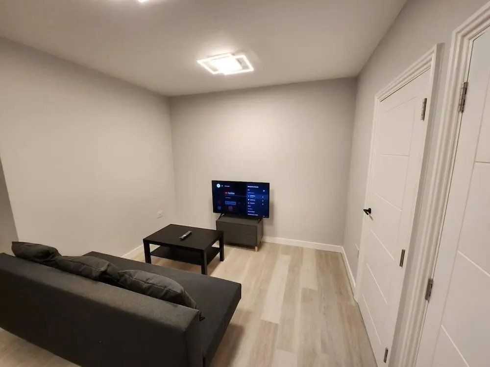 Beautiful 2-bed Apartment in London - Sleeps 6!
