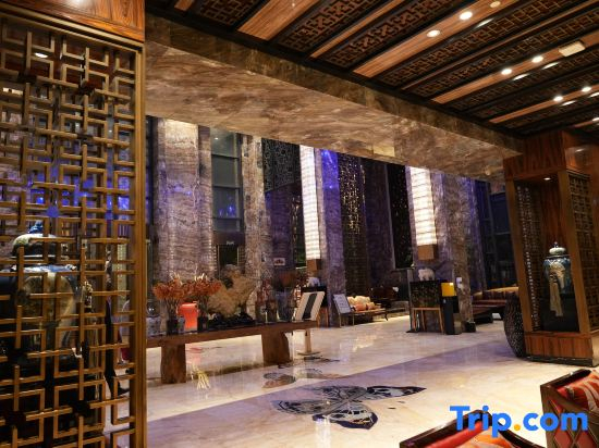 Lingao Hot Spring International Hotel