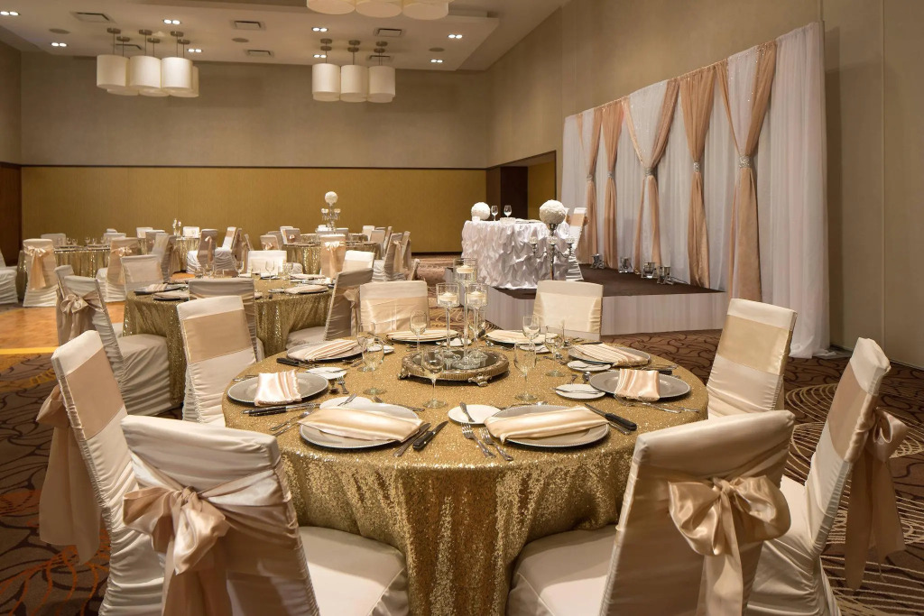 Courtyard by Marriott Calgary Airport