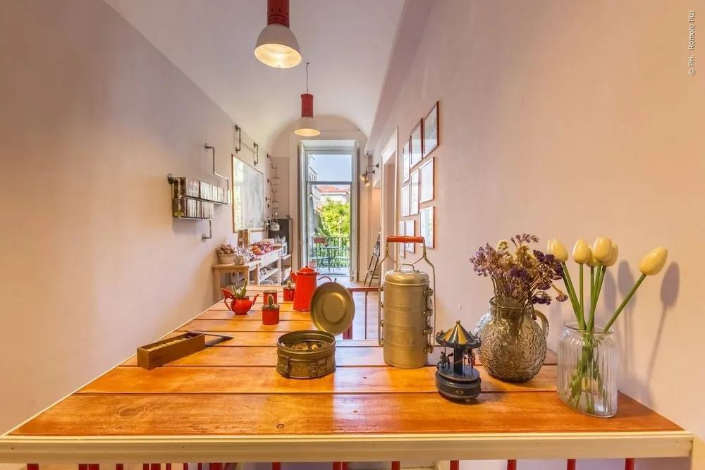The Bellini House by House In Naples