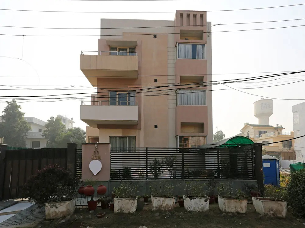 Cherisha Zone by OYO Rooms