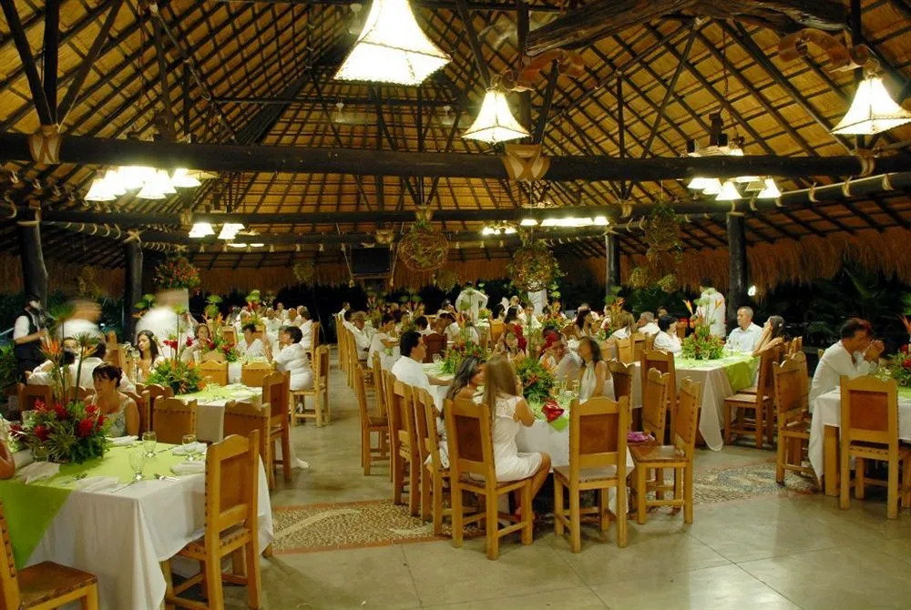 Hotel Portón del Sol