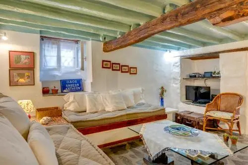 The Cellar Apartment
