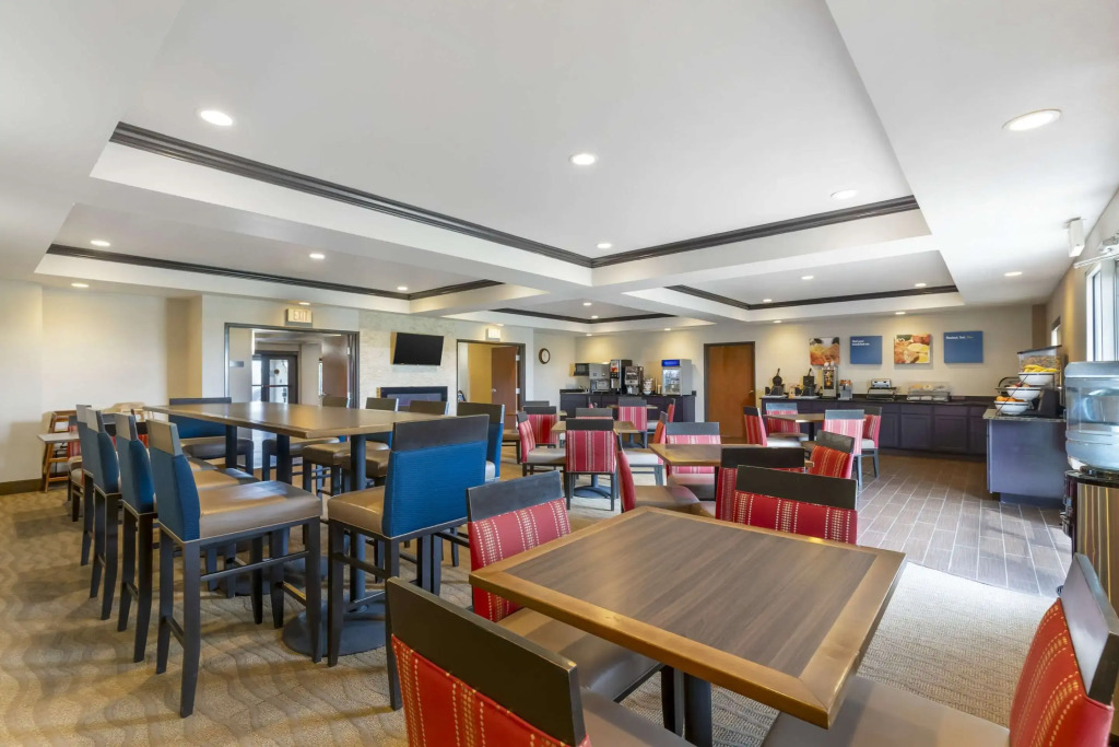Comfort Inn & Suites Grinnell near I-80