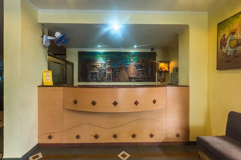 Hotel Rajpurush
