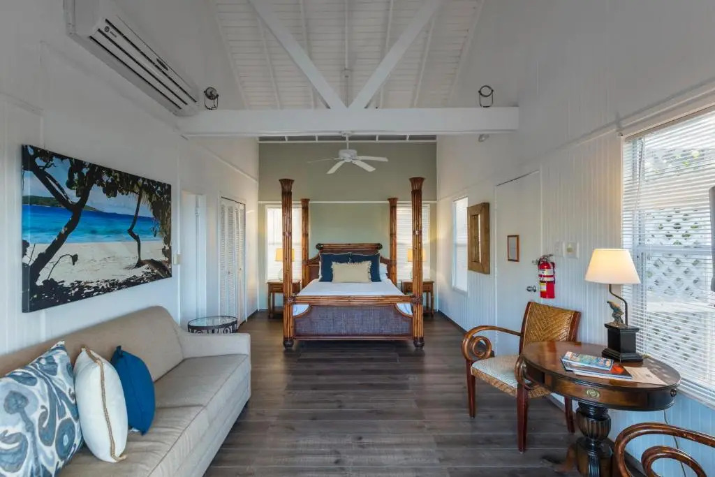 Club Seabourne Hotel
