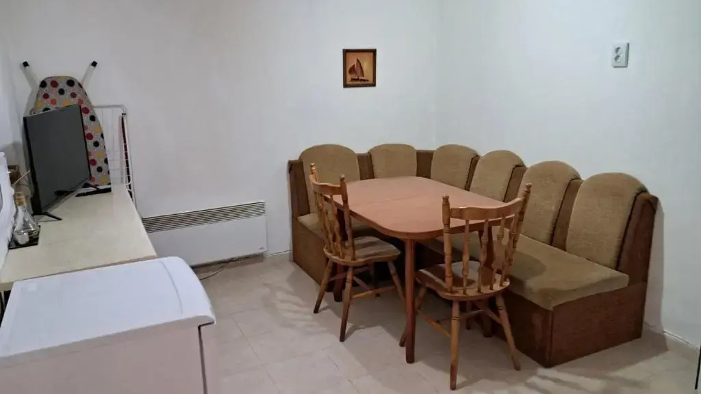 Plamena Guest Rooms