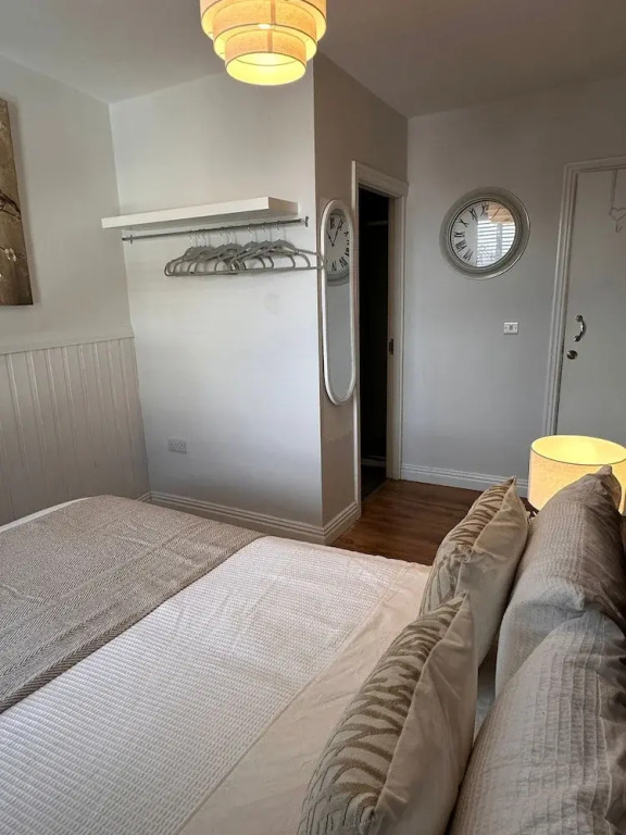Ocho Homes Lux By Eight Continents, Belfast
