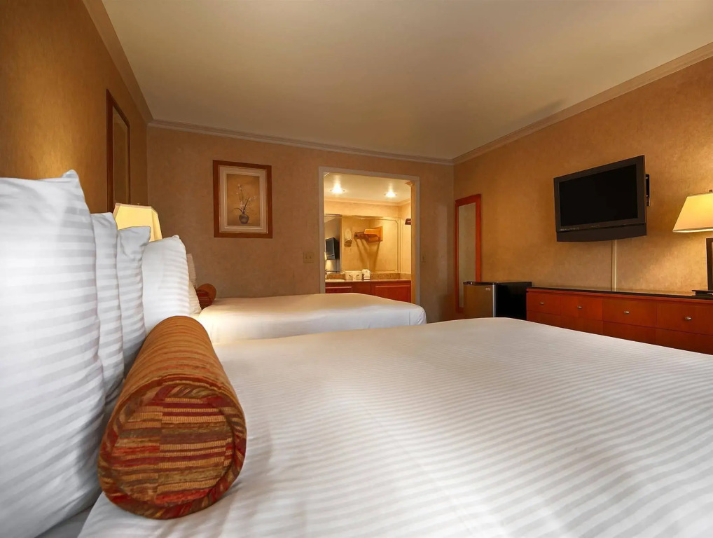 Monterey Park Inn