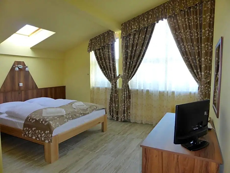 Sástó Hotel
