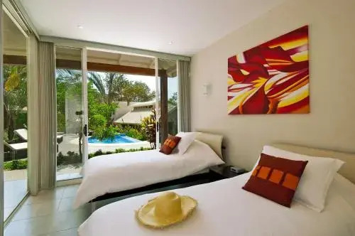 Tamarindo Penthouse by RedAwning