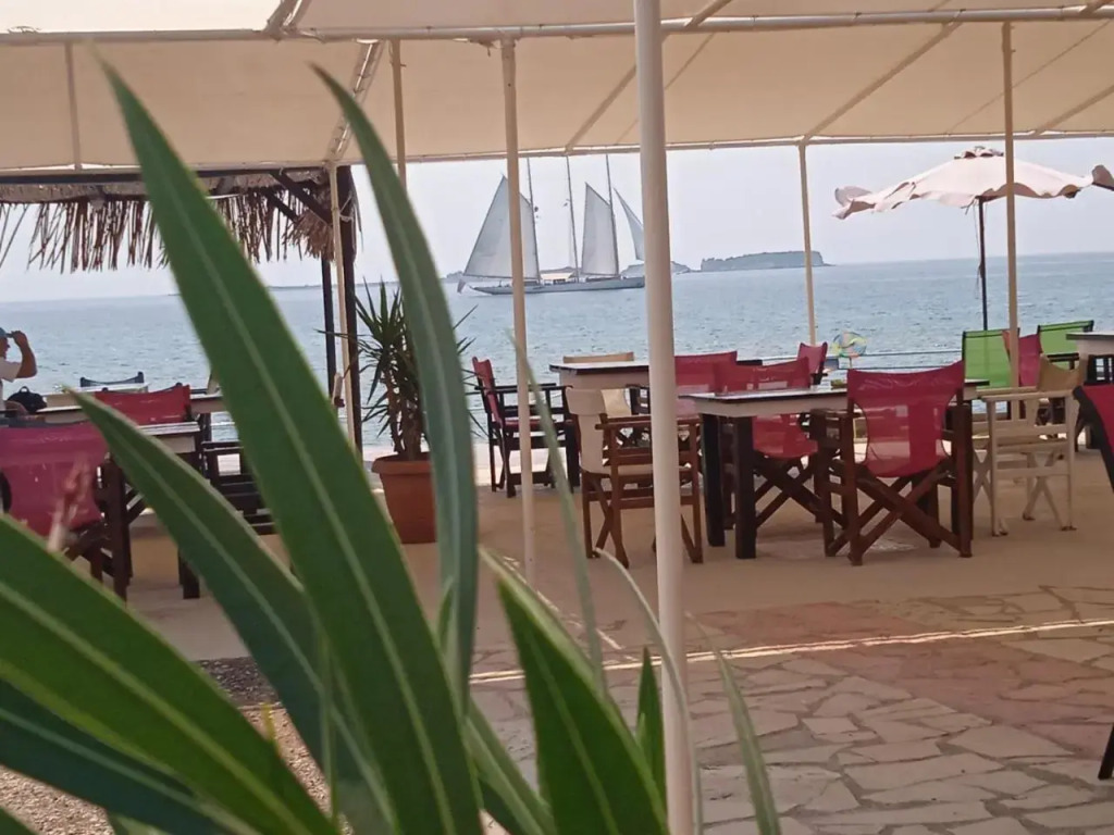 Kefalonia Beach Hotel & Bungalows