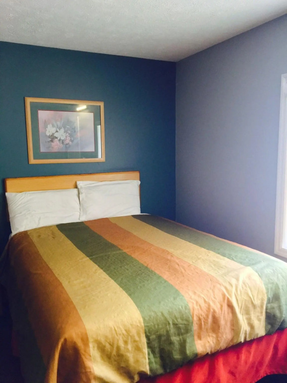 Overton Motel