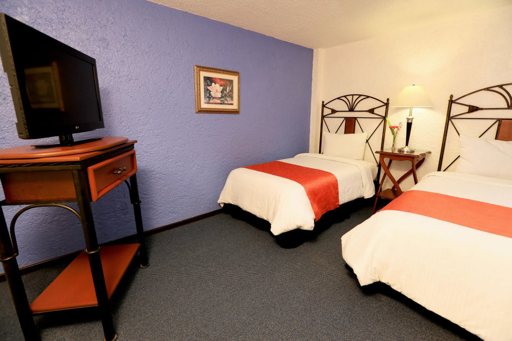 Hotel Emily