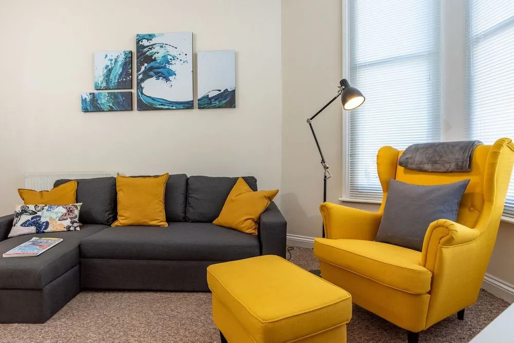 Ford Park Apartment