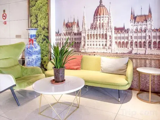 Vienna 3 Best Hotel (Shanghai Chenjiazhen)