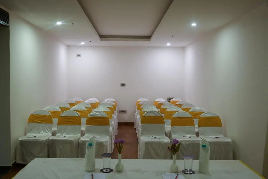 Grand Continent Malleshwaram A Sarovar Portico Affiliate Hotel