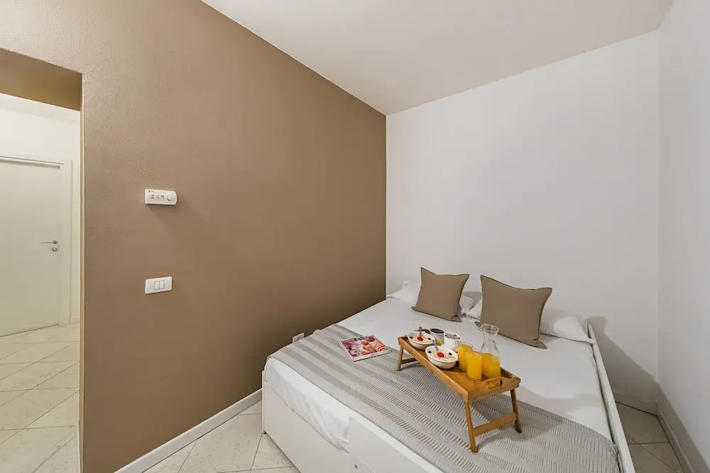 Residenza Miralago - 24 Clodia - Locazione BK