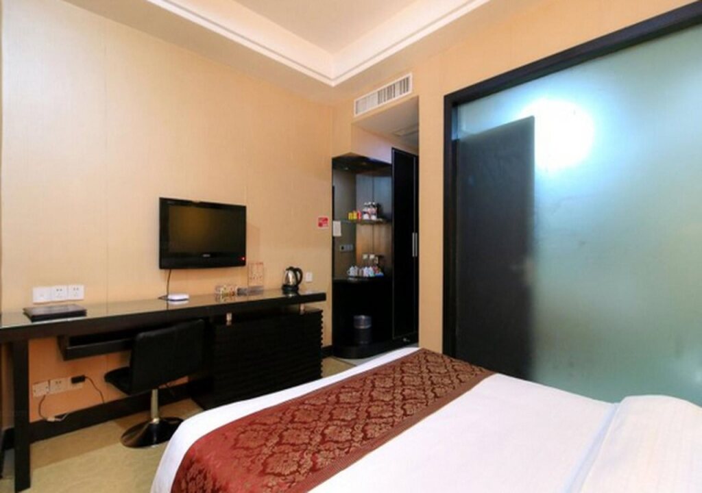 Outing Shishang Hotel - Yiwu