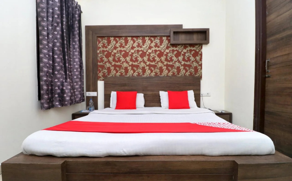 Hotel BS Residency