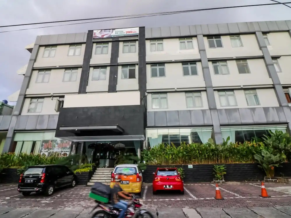 NIDA Rooms Raden Cental National Monument