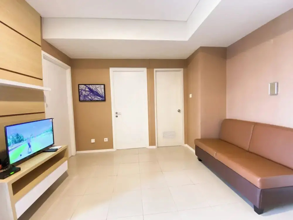 Metropolitan Manor 2Br Apartment At Parahyangan Residence