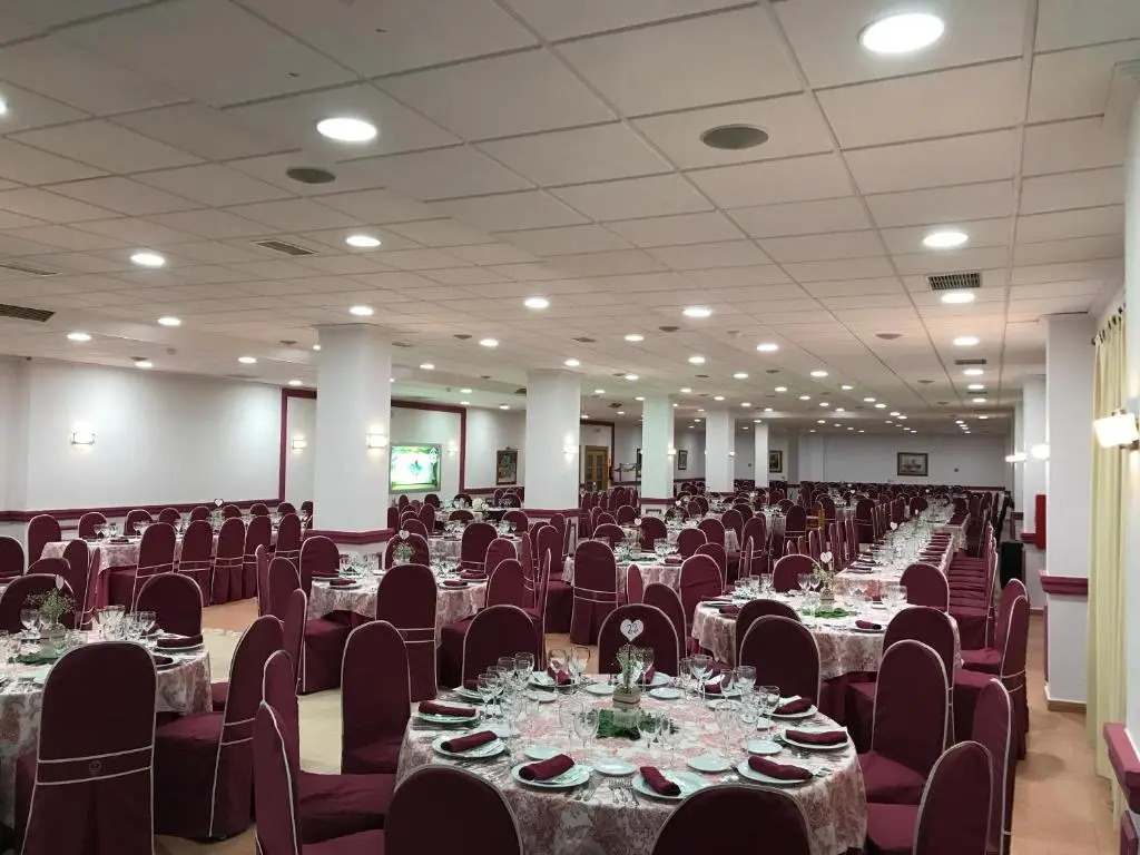 Hotel Isur Llerena
