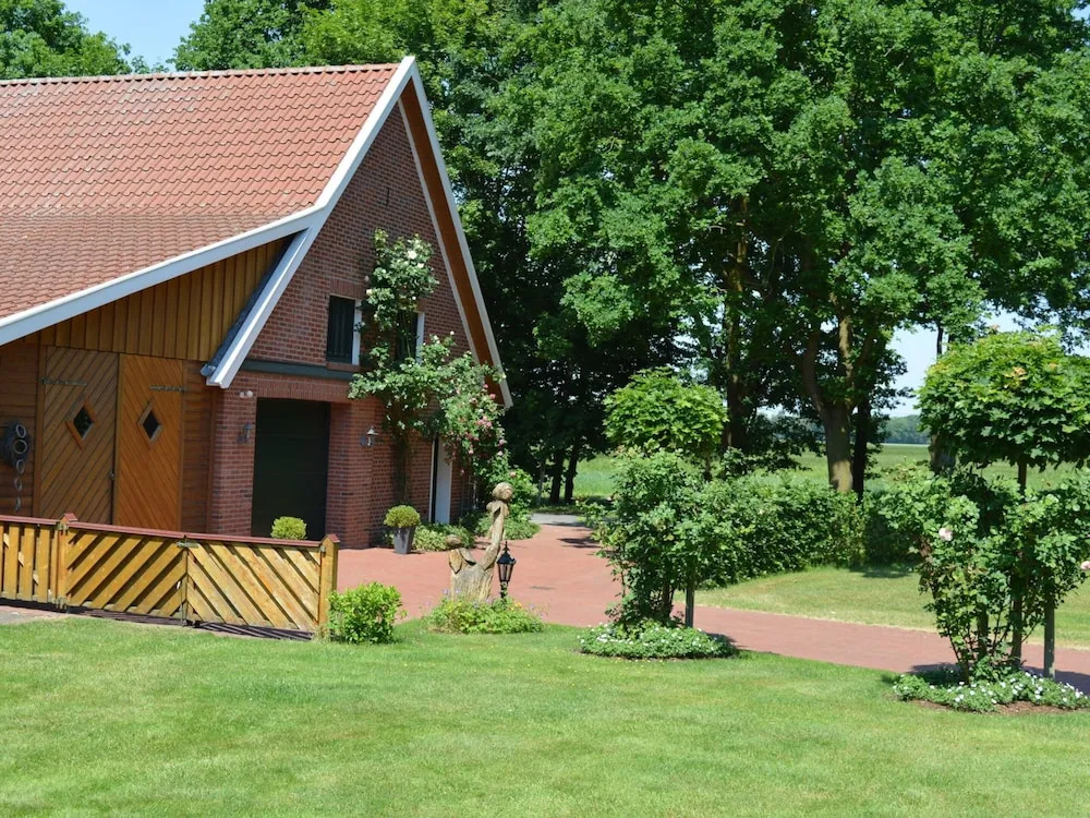 Ferienhaus in Lindern mit Garten & Terrasse