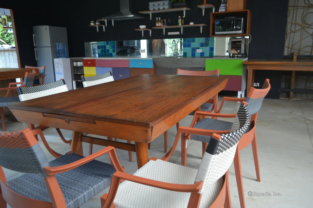 Spin Designer Hostel - El Nido