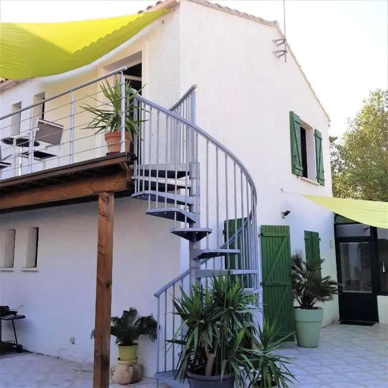Studio a Palavas les Flots a 40 m de la plage avec terrasse amenagee et wifi