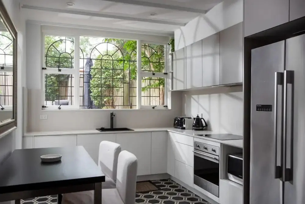 Elegant 3-bed Heritage House With Swimming Pool
