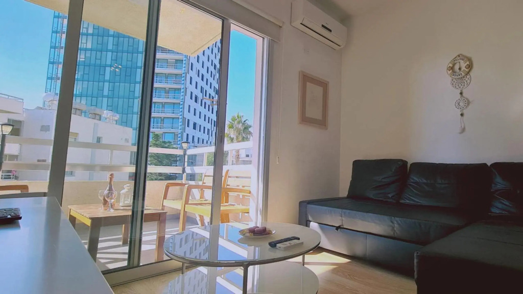 STAY Vivid City Apartment