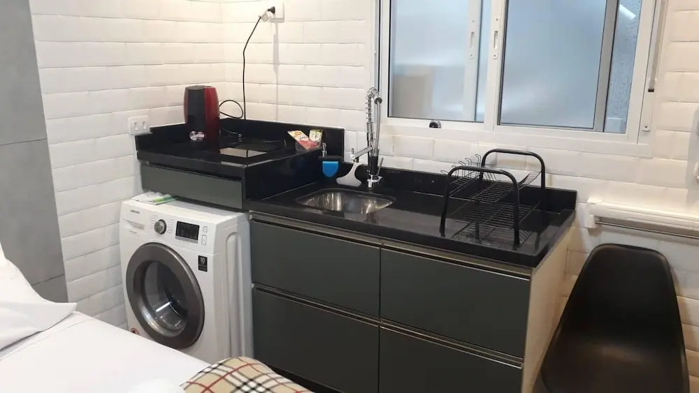 Tiny House Host