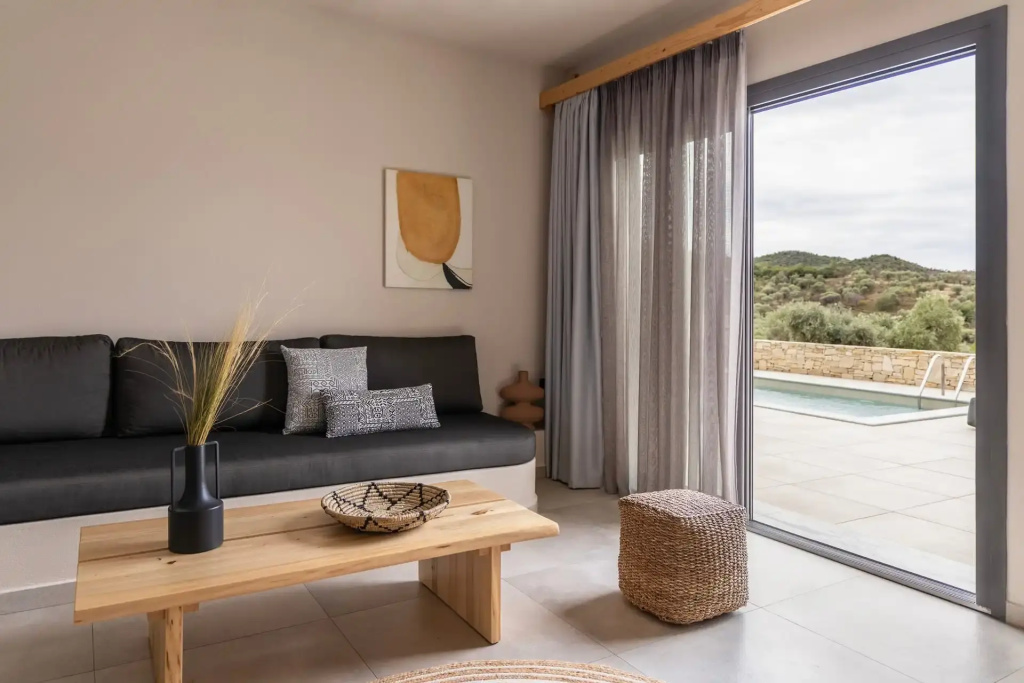 Fari Stone Villas