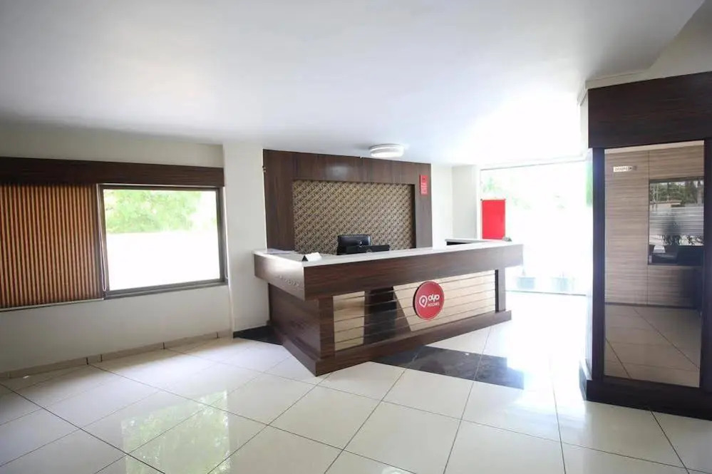 OYO Rooms Ahmedabad Airport Gandhinagar Highway