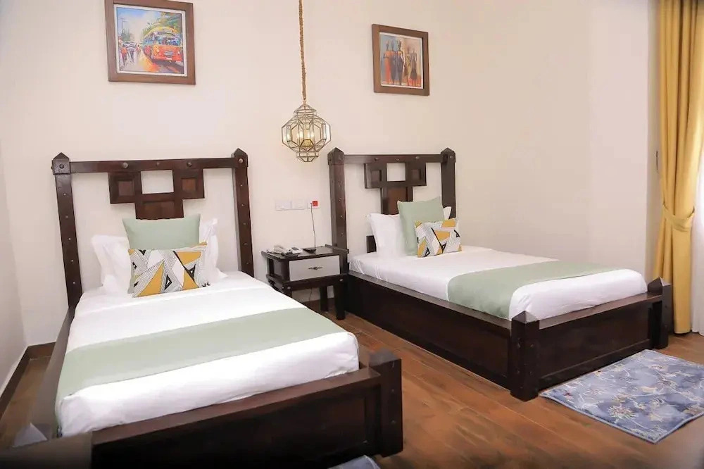 Pyramid Hotels & Resorts