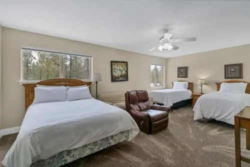 2 Dixie Mt-AC-Hot Tub-4BR/3BA