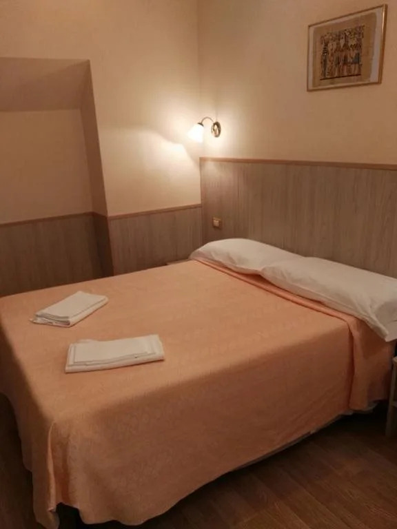 Hotel Megan
