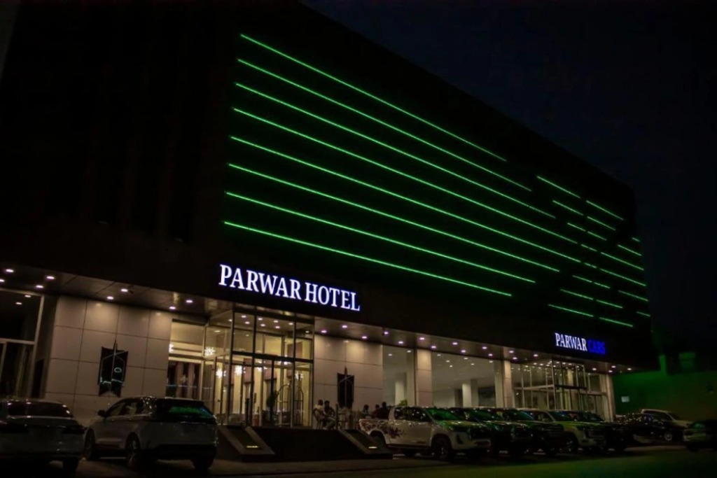 Parwar Hotel