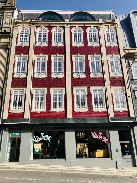 Downtown 2A in Oporto