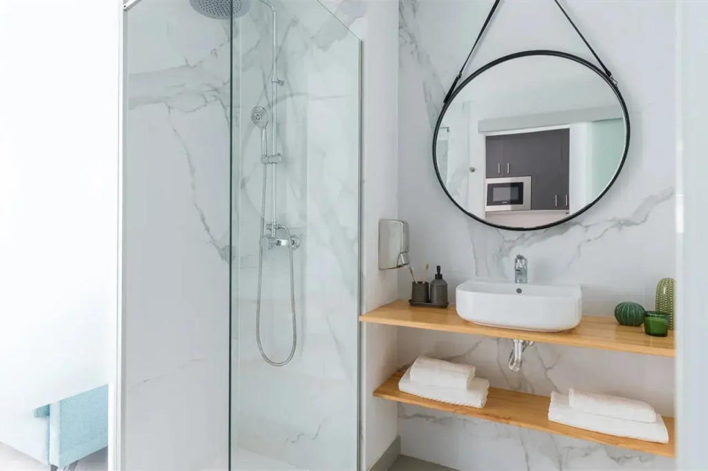 Tusity One Self Check-in Apartments
