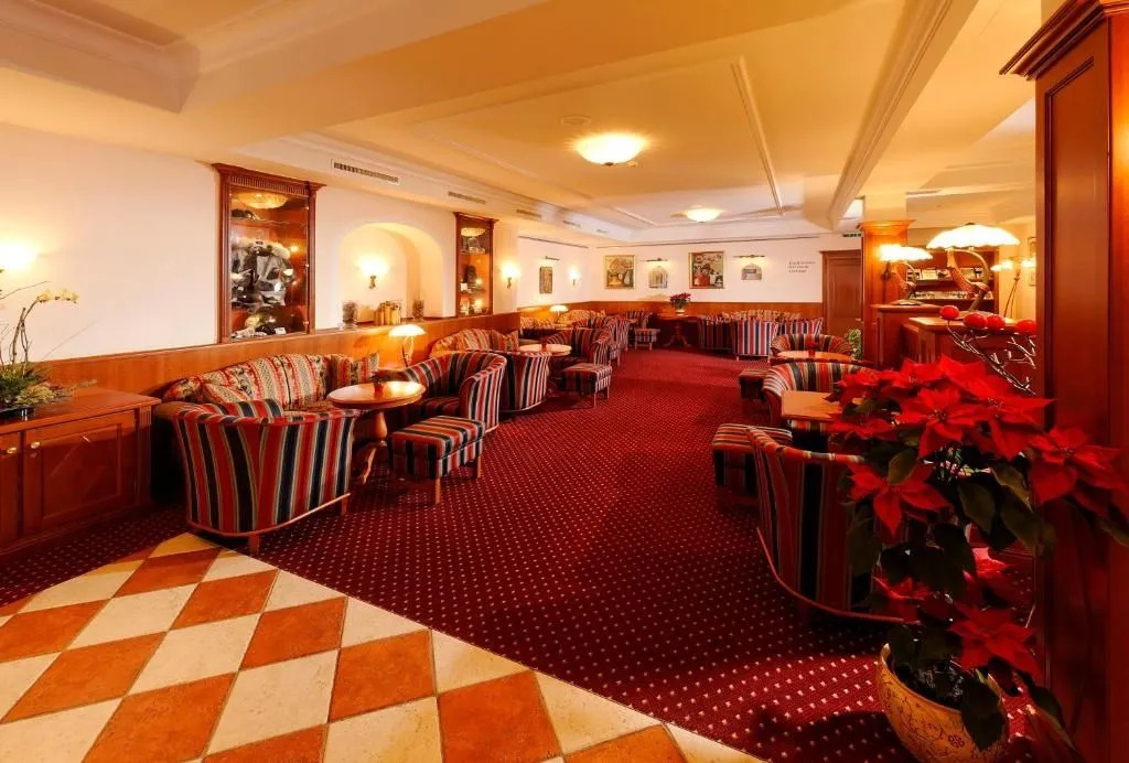 The Glacier Hotel - ex Eurotel Victoria